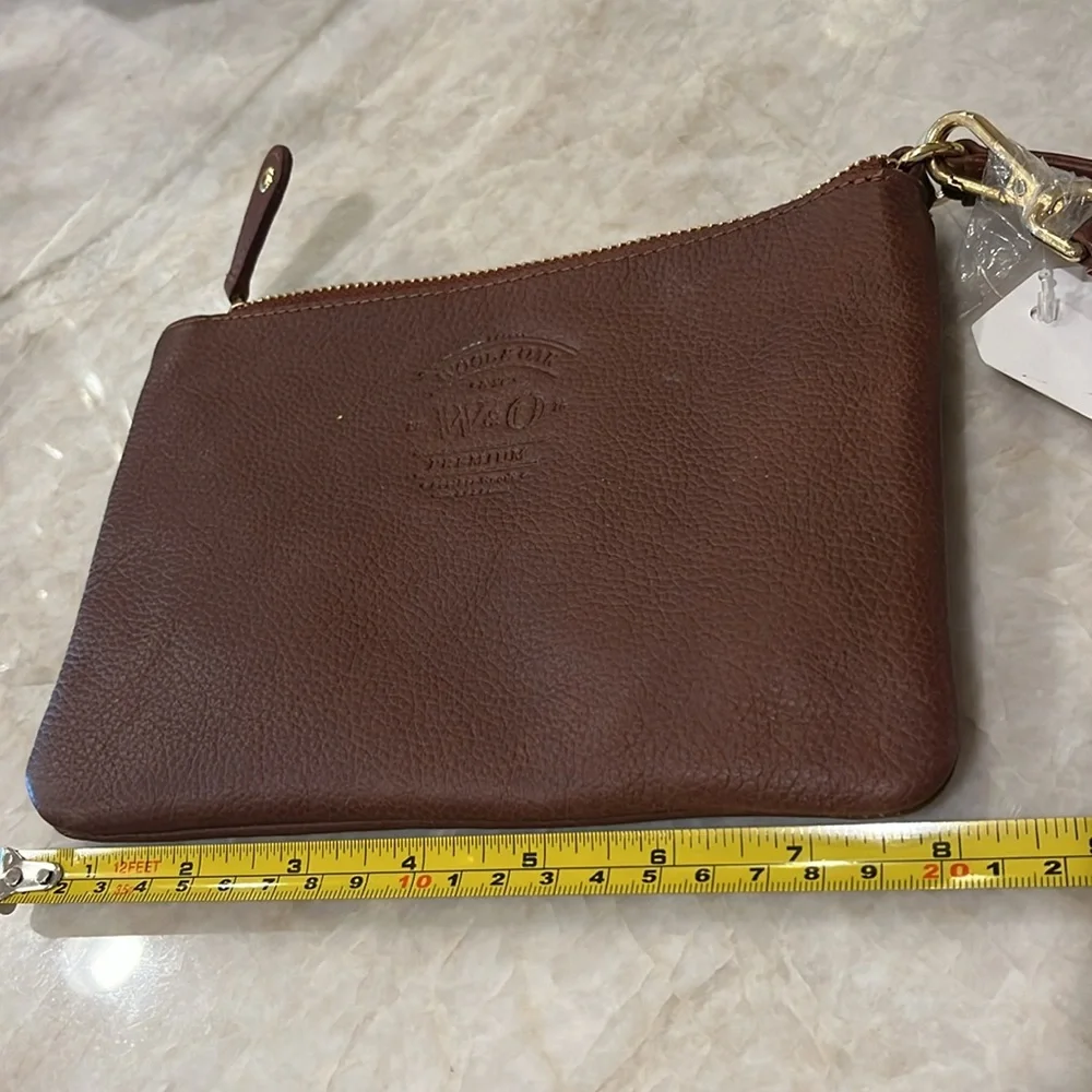 SALE! NWT Wool & Oak Premium Leather Hoods - pebble choc brown leather wristlet - Picture 8 of 9